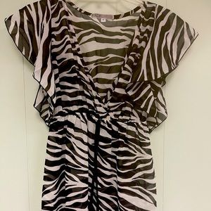 EUC WORN ONCE zebra shirt